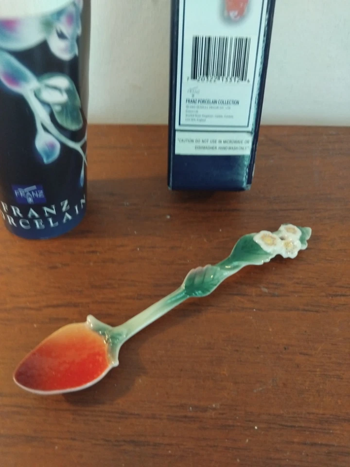 A New Franz Strawberry Spoon. Unused and Still Boxed and Have Instructions. - Image 4 of 4