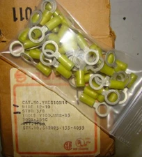 Burndy YAES10N14 Nylon Insulated Ring Lug, 12-10 AWG, 3/8" Stud, Pack of 50, New