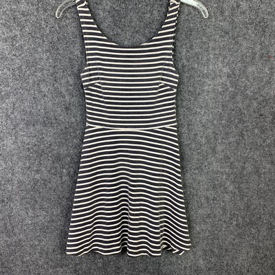 american eagle fit and flare dress American Eagle Fit & Flare Dress Women's 100% Viscose Paisley Floral XS A260