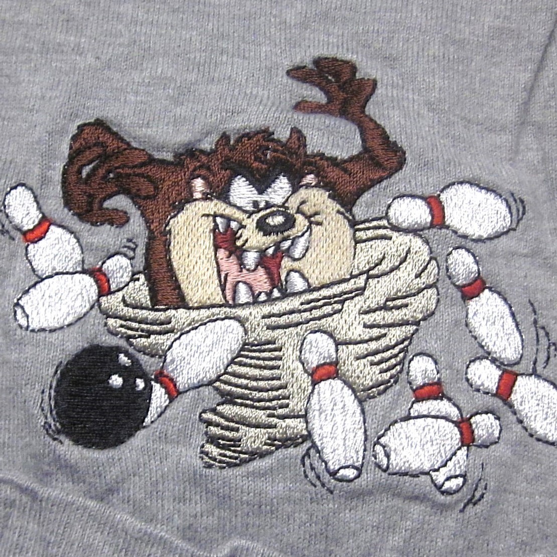BUGS BUNNY bowling TAZ DEVIL T-shirt embroidery Looney Tunes