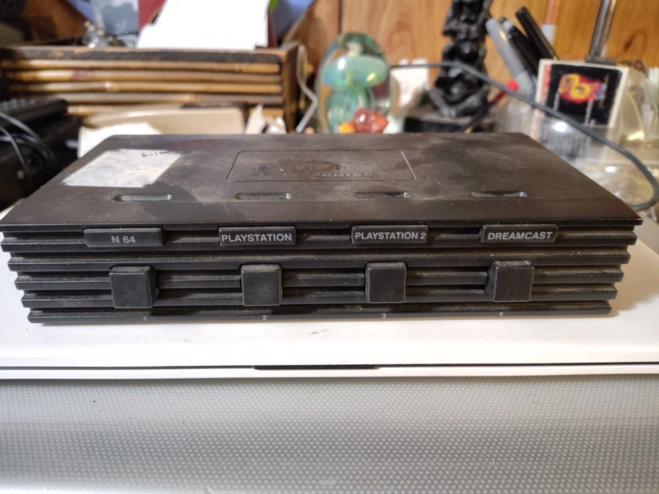 Pelican UNIVERSAL 5-WAY AV S-Video Game SWITCH BOX NO AC ADAPTER - Image 2 of 4