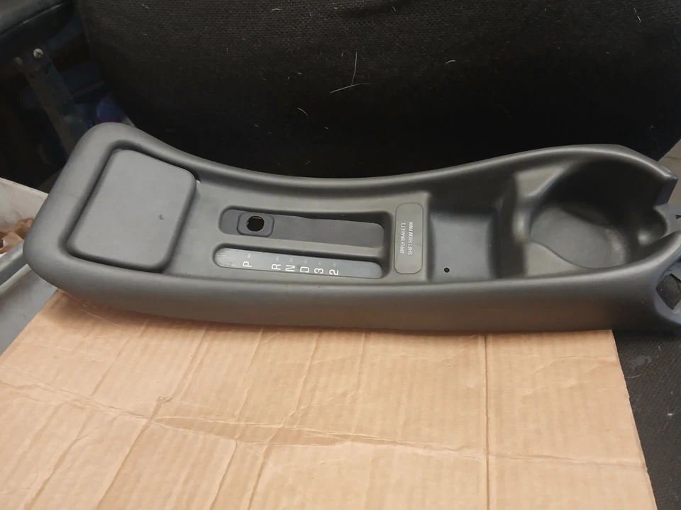 Pontiac Firebird 1993-1997 consola automática 5,7 L fabricante de equipos originales Foto 3 de 4