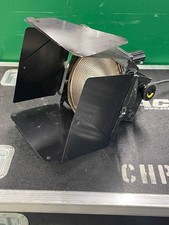 Lowel DP D210927 1000w W/ Modular Power Cable and Barn Door Cover Tested