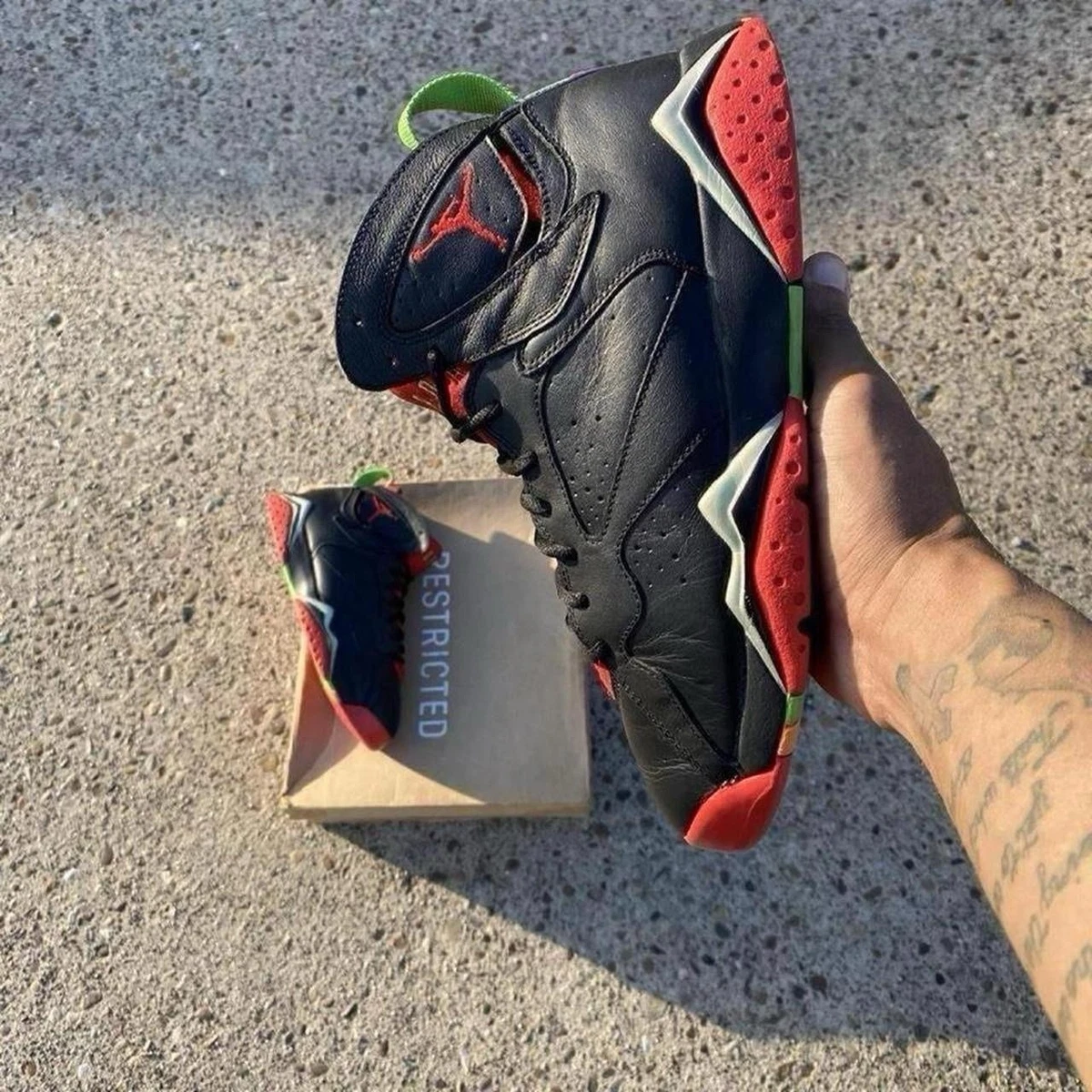 Preços baixos em Jordan 7 Retro Marvin the Martian | eBay