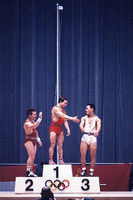Silver medalist Imre Foldi Hungary gold medalist Aleksey Vakhonin - Old Photo 4