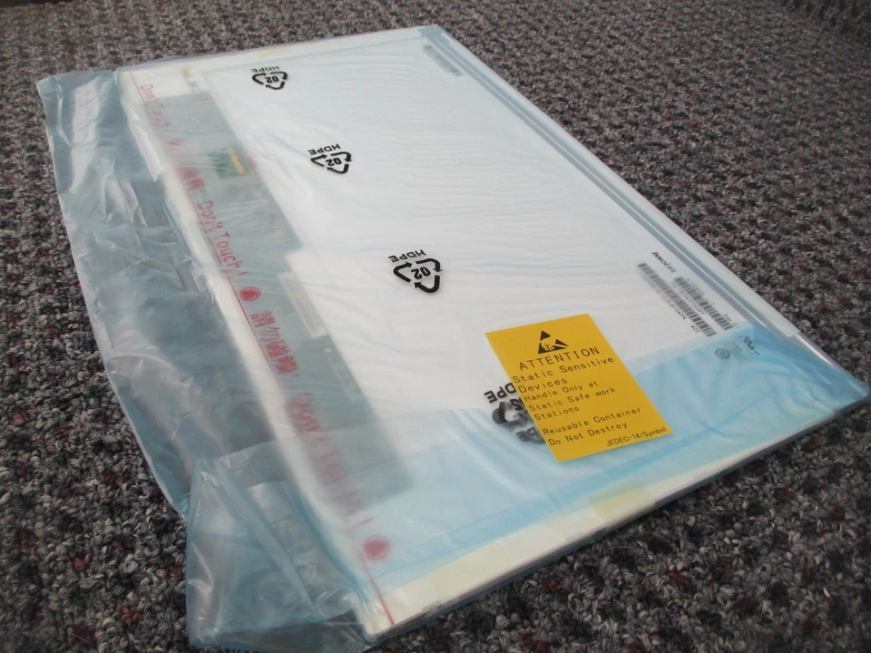 Portátil Lenovo 04W0430 ThinkPad Edge E520 Pantalla LCD de 15,6" Foto 4 de 4