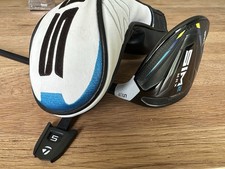 Taylormade SIM2 Max #5 Wood / 18 Degree / Stiff Flex Ventus Blue 6 Shaft