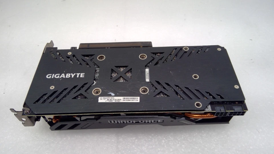 GIGABYTE Radeon R9 390 8GB GDDR5 PCI-E Video Card GV-R939WF2-8GD - Image 3 of 4
