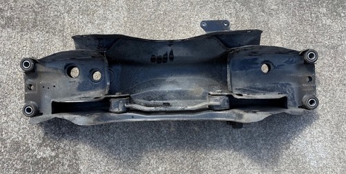 02-07 SUBARU IMPREZA WRX OEM Rear Chassis Subframe Cross Member K-Frame Assembly - Picture 3 of 6