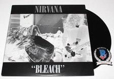 NIRVANA KRIST NOVOSELIC SIGNED 'BLEACH' ALBUM RECORD LP PROOF BECKETT COA BAND