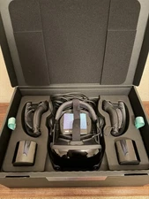Excellent used- Valve Index STEAM VR Headset Kit COMPLETE -Full Kit in Box