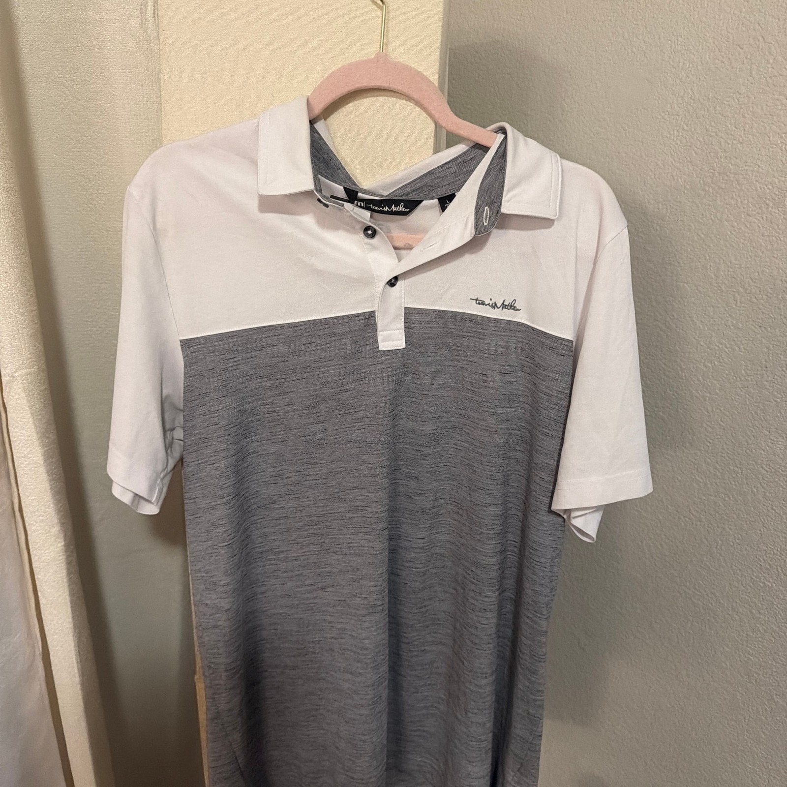 Travis Mathew Libations Colorblock Performance Go… - image 1