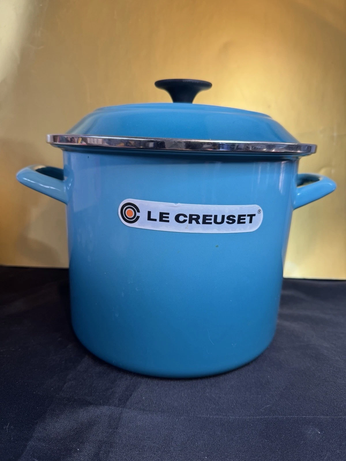 Le Creuset Enamel On Steel 8 Quart Stockpot