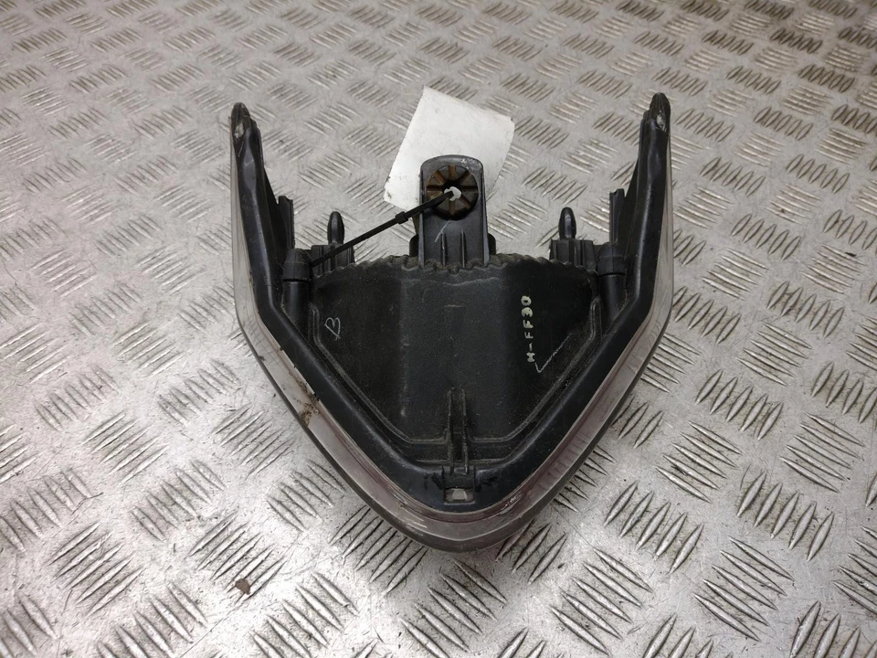 Luz trasera Honda CBR125R CBR 125 RW-6 2007 Foto 4 de 4