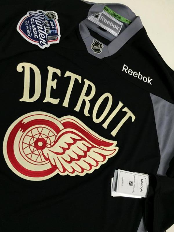NHL Henrik Zetterberg Detroit Red Wings Women's Premier 2014 Winter Classic  Reebok Jersey - Red