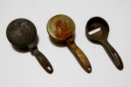 Shavers Block Ice Cast Iron Metal (3) Assorted Brands Lot Unrestored Vintage - 第 1/15 張圖片