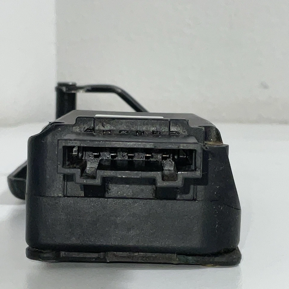 Audi Q5 2015 ✦ Puerta levadiza maletero cierre placa golpeador motor 4f9827383G OEM E3-2 Foto 4 de 4