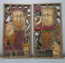 2 VINTAGE SYROCO WOOD WALL HANGING PLAQUE HENRY THE 8TH AND QUEEN ELIZABETH 