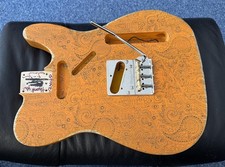 Telecaster-Body mit Super-Vee-Trem, extrem le...