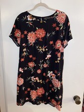 Forever 21 Plus Size 0x Women's Black Floral Short Sleeve Dress
