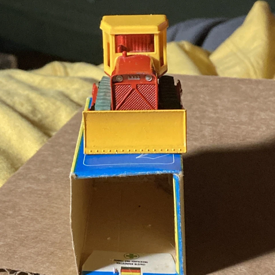 Matchbox By Lesney Made In England No.16 Case Tractor With Cab And Original Box - Image 2 of 4