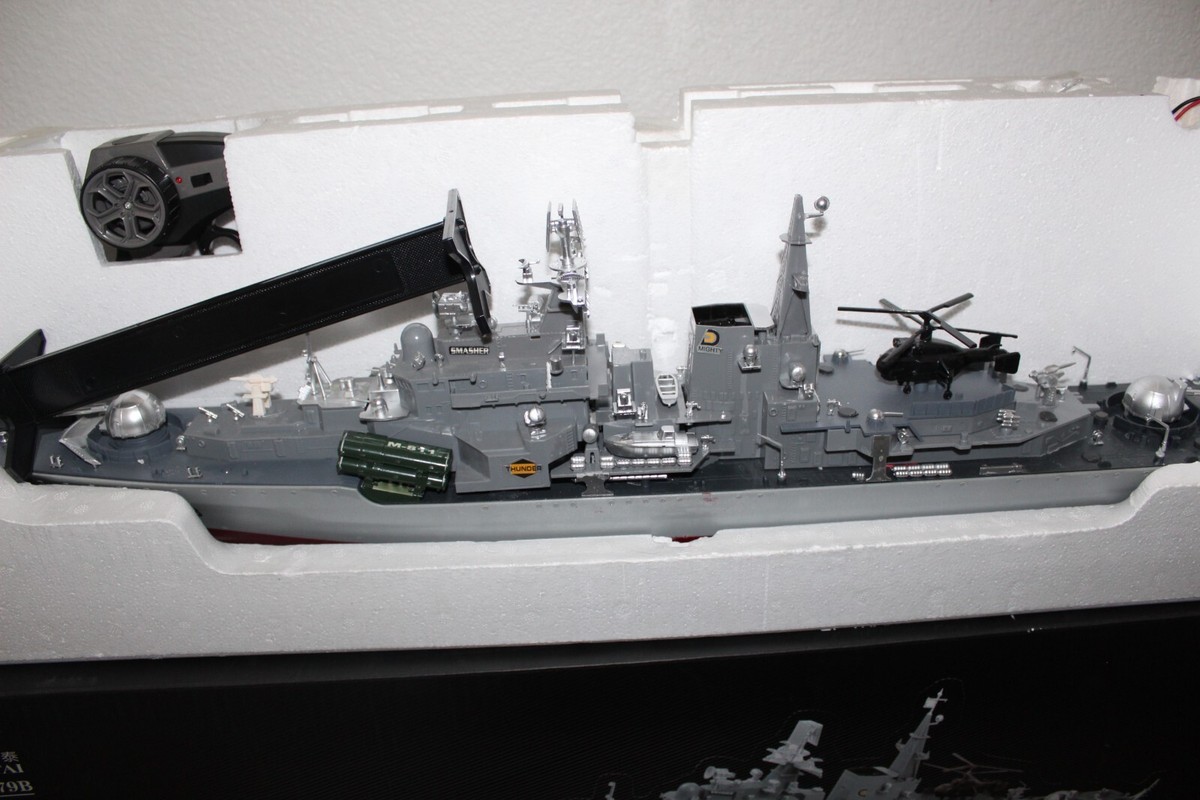 Heng Tai Remote Control Destroyer Boat HT-2879B 1:275 Scale RC