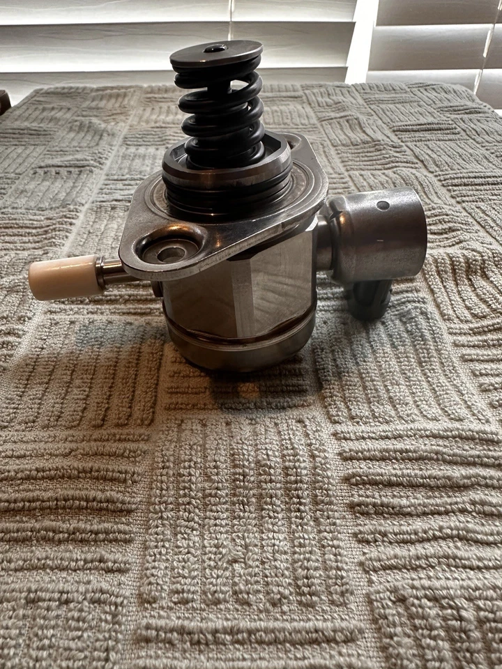 Bomba de combustible de alta presión compatible. Para Nissan X-Trail T32/Juke/Rogue Sport Foto 2 de 3