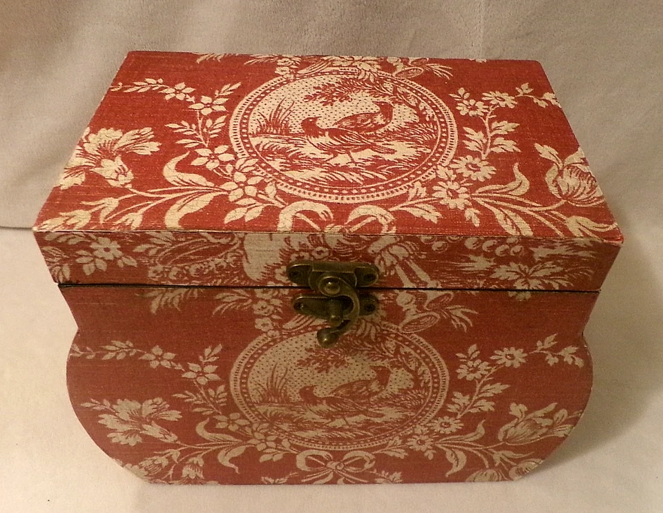 SOLID WOOD BOMBAY STYLE KEEPSAKE BOX w/HINGED LID, OIL RUBBED BRONZE HARDWARE - Image 2 of 4