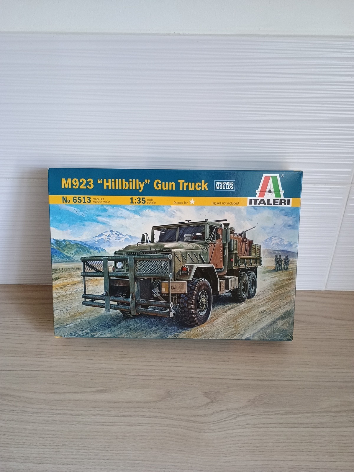 ITALERI 1/35 Scale M923 Hillbilly Gun Truck Military Model Kit 6513