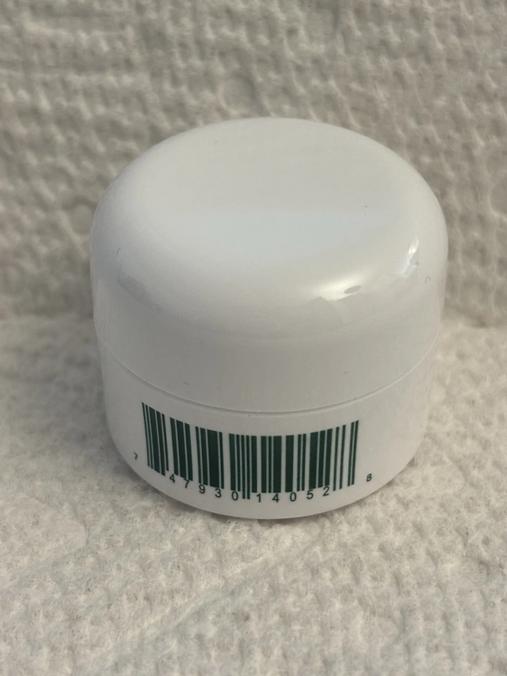 LA MER La Crema Suave Hidratante 3.5ml / 0.12oz Tamaño de Muestra Foto 2 de 3