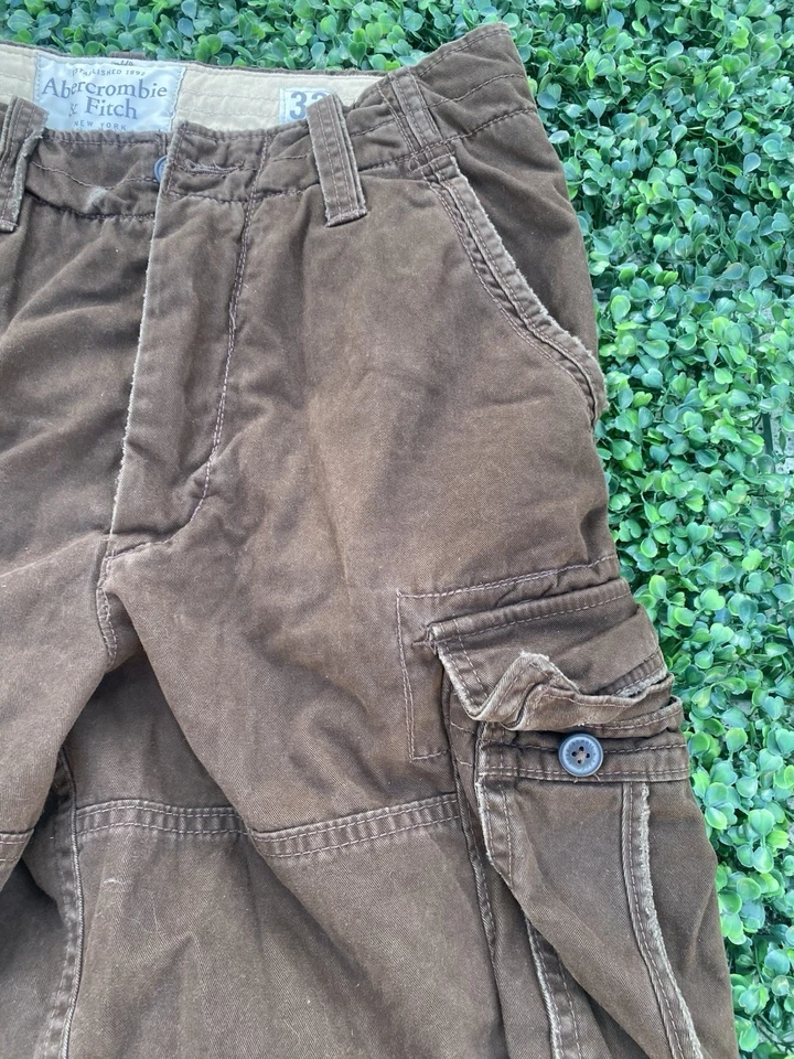 Vintage Abercrombie & Fitch Men's Cargo Shorts Size 32 Brown Distressed Cotton - Image 3 of 4