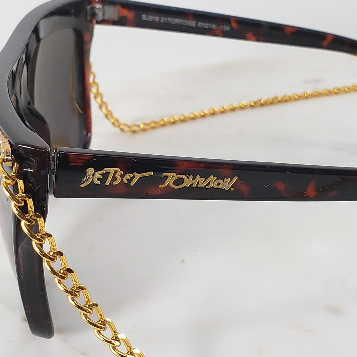 Betsey Johnson Sunglasses BJ319 Chain Attached Tortoise 61  display picture 3