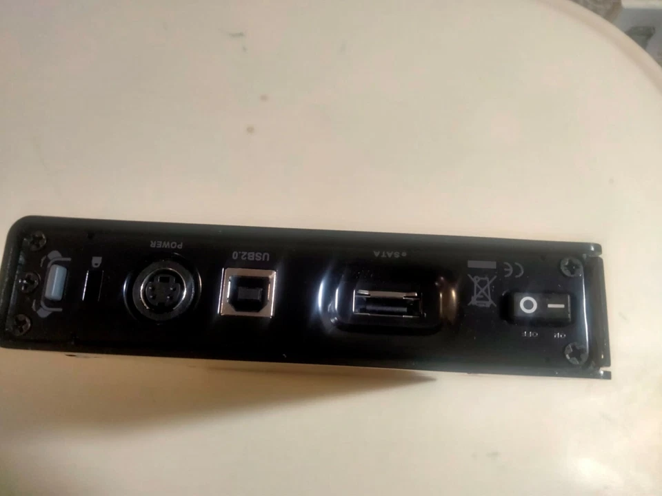 ICY DOCK MB559US-1SB 3.5" PURE BLACK SATA USB 2.0 & eSATA EXTERNAL DRIVE-USED - Image 2 of 4