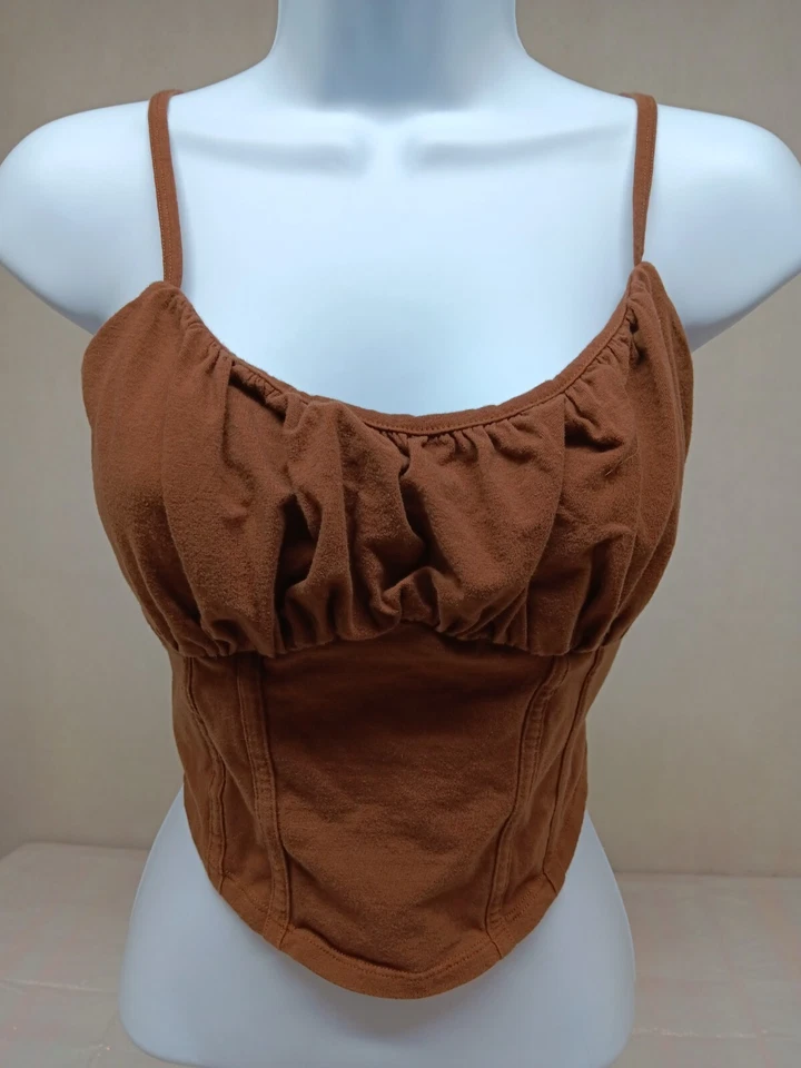 HOLLISTER WOMENS LARGE BROWN SPAGHETTI STRAP CROPPED TANK TOP - Image 2 of 4