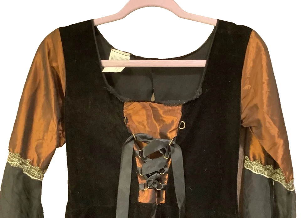 Fun World- Pirate Wench - Witch Style Orange/Black- Costume Dress Sm-Med READ-🎃 - Image 3 of 4