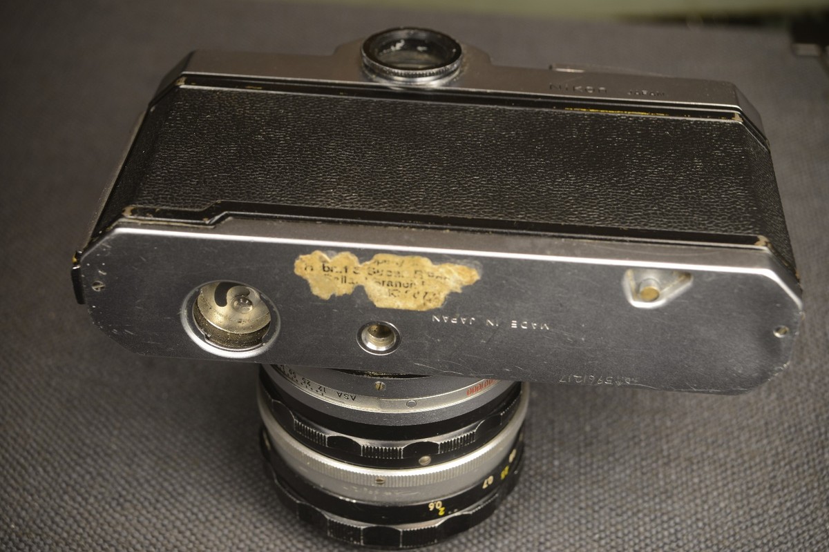 Nikon Nikkormat FT Camera Nikkor-S Auto 50mm f/1.4 Lens JUNKER