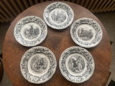 5 anciennes assiettes