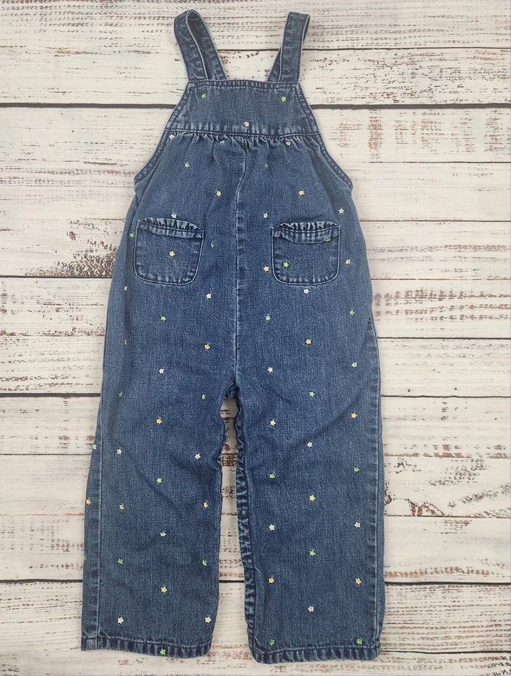 Macacão jeans bordado floral Y2K vintage Gymboree meninas 3T verde esportivo - Imagem 2 de 4