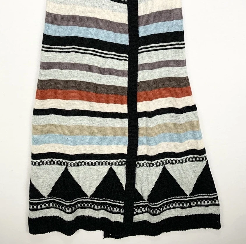 Monroe & Main Mujeres Suroeste Azteca Tejido Abierto Bata Largo Plumero Kimono Pequeño Foto 3 de 4