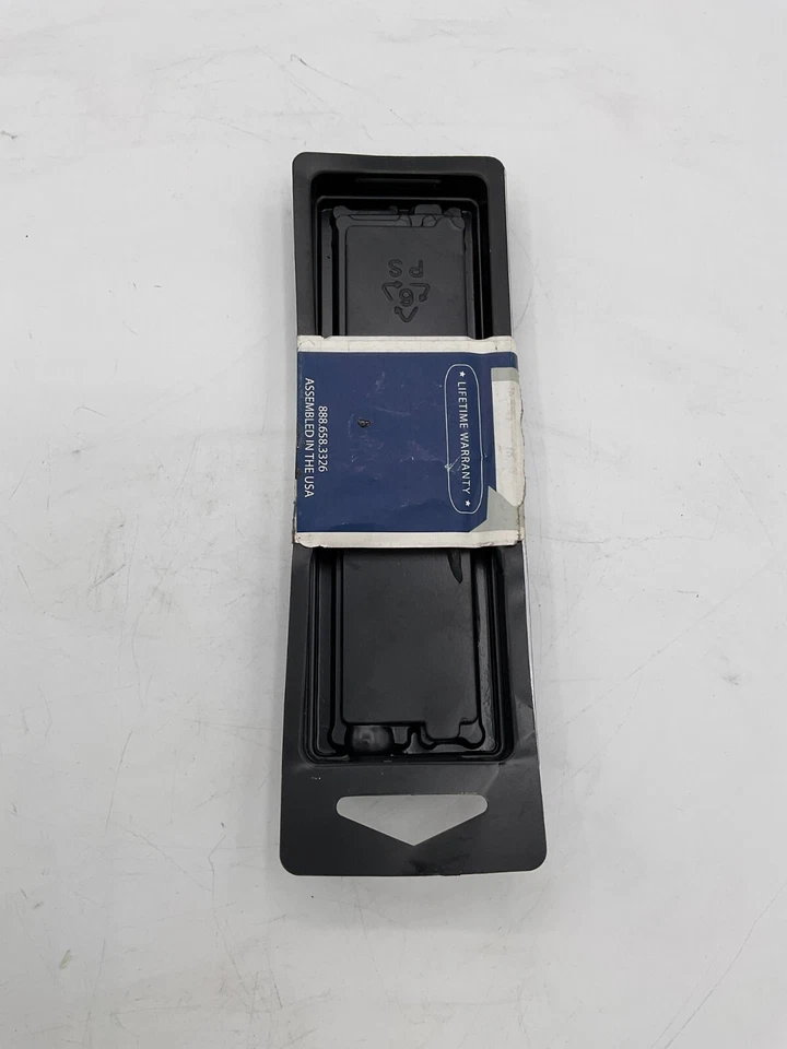 Axiom / AX18691394-1 / 800 MHZ DDR2 / 2GB / Computer Ram - Image 2 of 3