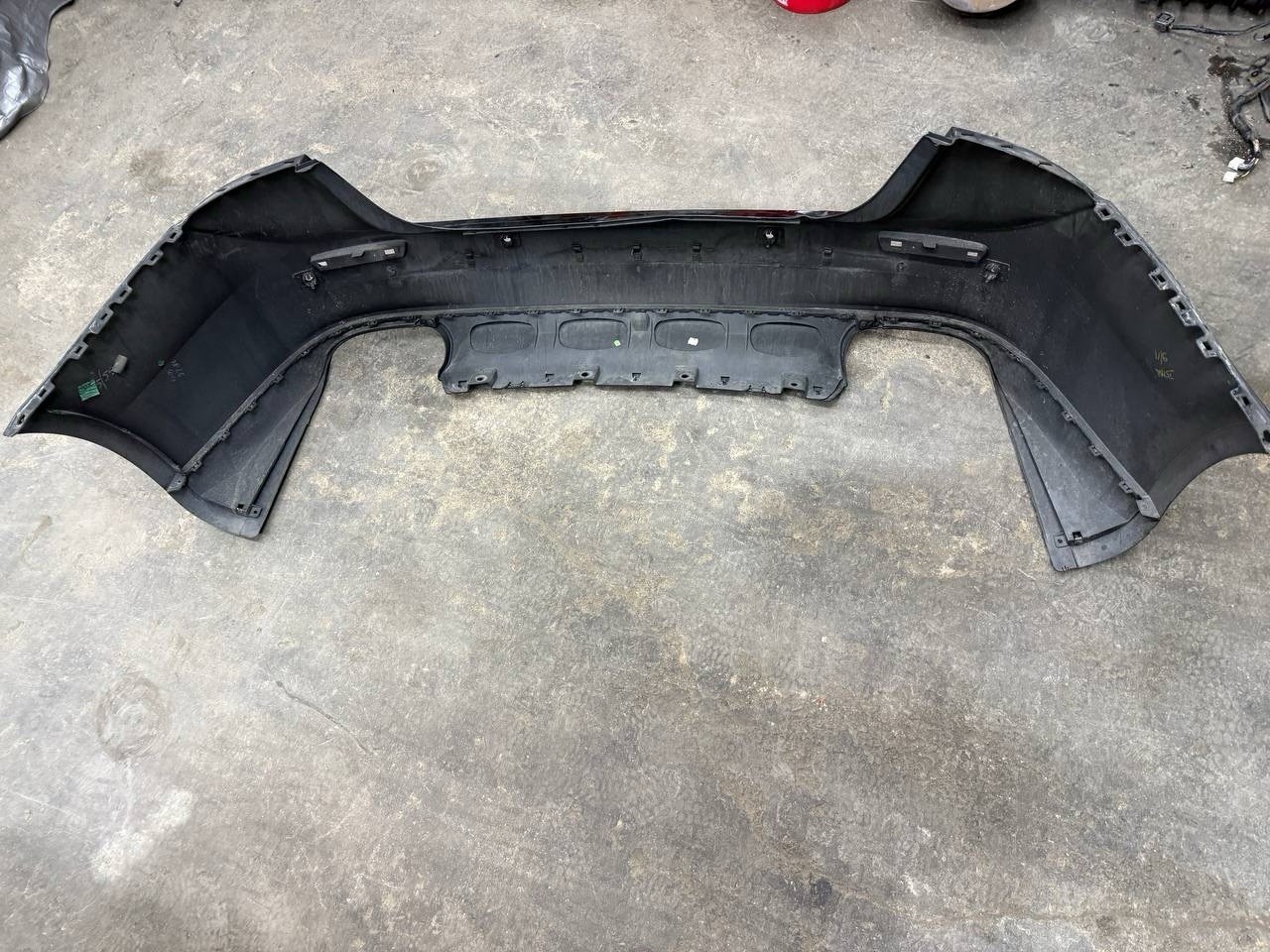 2014-2017 MASERATI GHIBLI REAR BUMPER Black USED