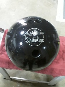 Amf Strikeline Bowling Ball Vintage Black 13 Lbs