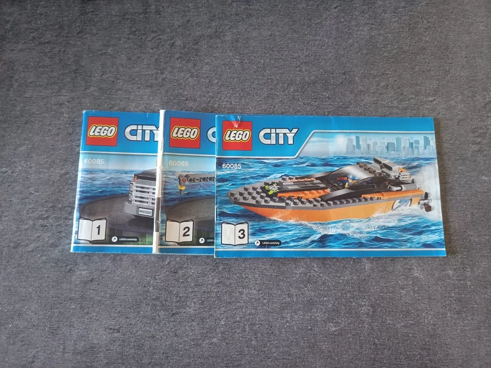 LEGO City 60085 4x4 with Powerboat, photo 3 sur 5