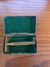 Vintage Gold Ever-Ready Metal Razor In Metal Case Box Made In The USA