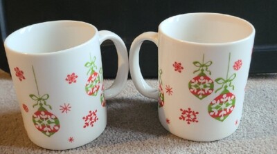 Gibson Everyday China Christmas Holiday Ornament Mugs Coffee Cups