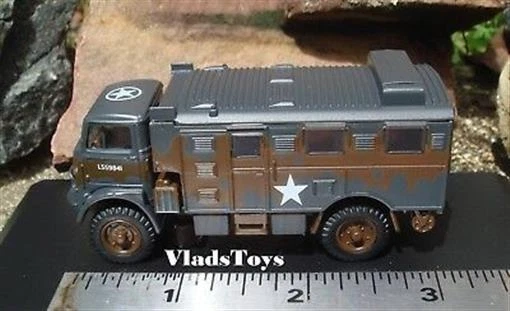 Oxford Military 1/76 Bedford QLR Signals Truck Brit Army VIII Corps HQ 76QLR003 - Image 3 of 4