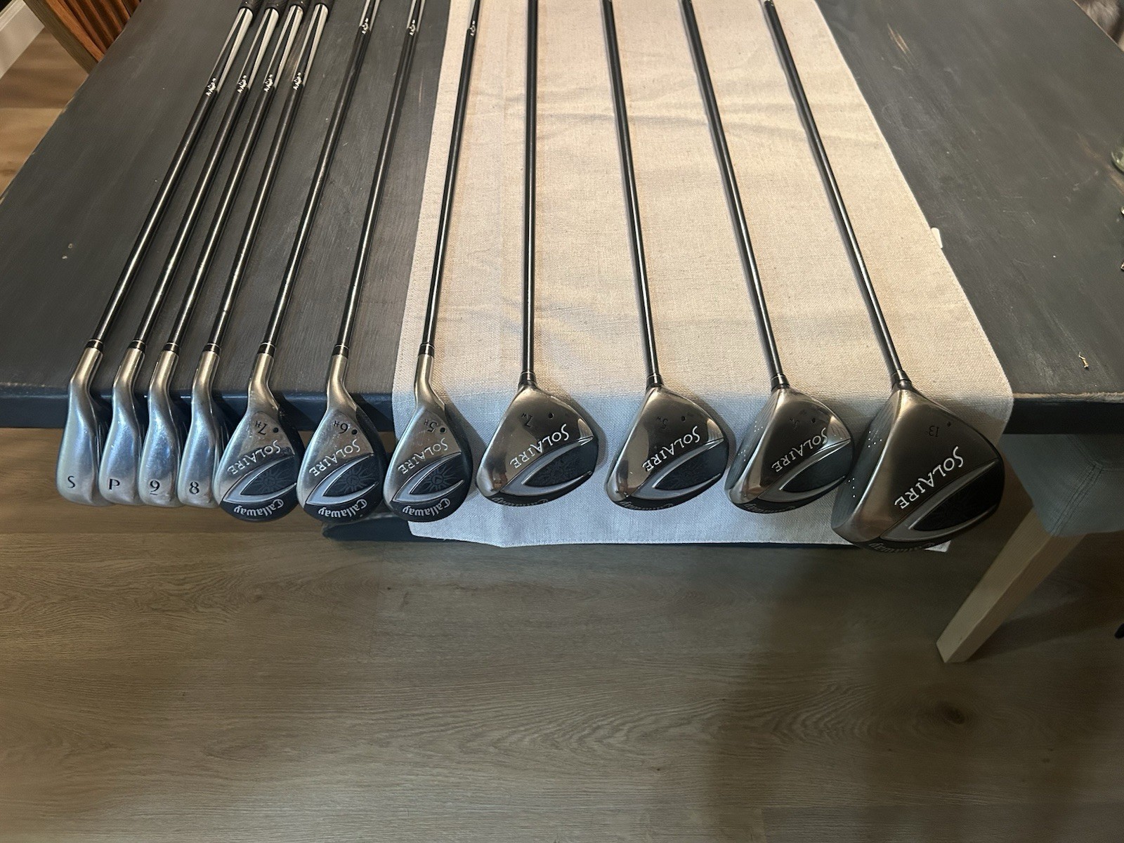 Club Set &ndash; Driver, Woods, Irons, Hybrid
