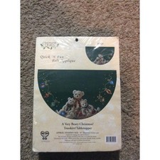 Candamar A Very Beary Christmas Felt Applique Tree Skirt Kit NEW 45"