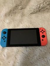 Nintendo Switch console portable Joy-Con bleu rouge - hors service - mtr