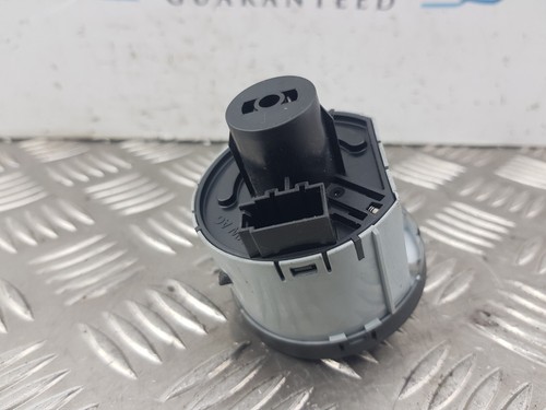 2015 SKODA OCTAVIA MK3 HEADLIGHT CONTROL SWITCH 5E0941431G - Picture 7 of 12